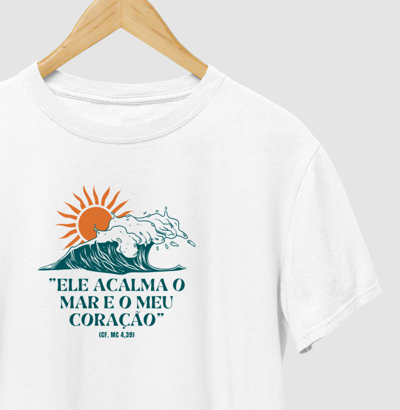 Ele acalma o mar